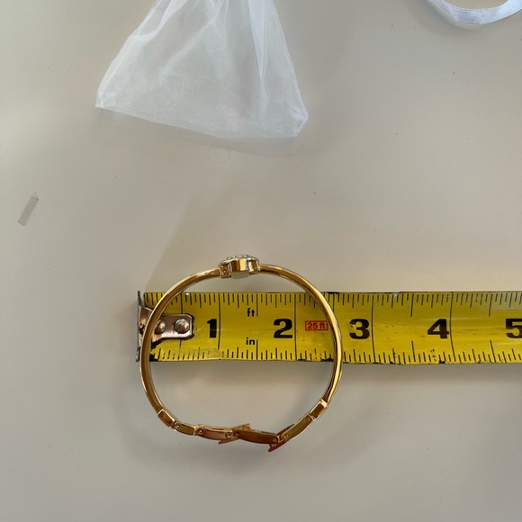 Anne Kline Pave Circle Adjustable Gold Loose Hinge Bangle - Picture 2 of 3